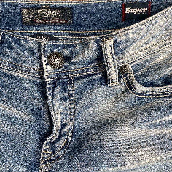 Silver Capri jeans - Picture 7 of 7